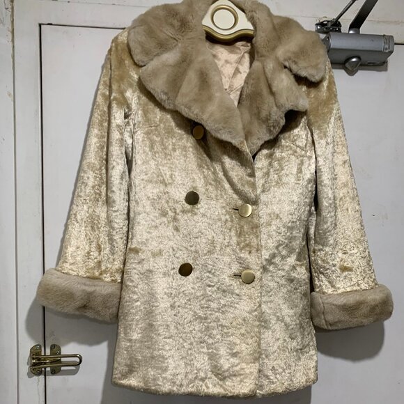 VINTAGE ARISTOCRAT FAUX & REAL FUR DOUBLE BREAST COATS SIZE S - Picture 6 of 13